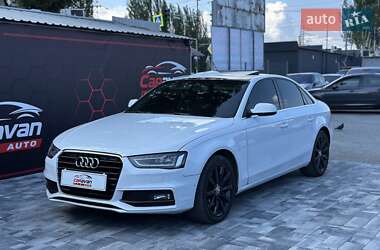 Седан Audi A4 2012 в 