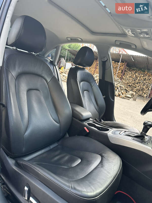 Седан Audi A4 2013 в Киеве