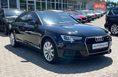 Седан Audi A4 2017 в Житомире