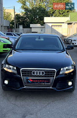 Седан Audi A4 2011 в Одесі