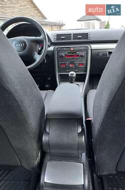 Универсал Audi A4 2002 в 