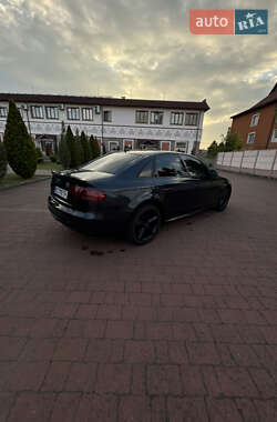 Седан Audi A4 2012 в 