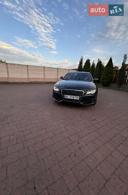 Седан Audi A4 2012 в 