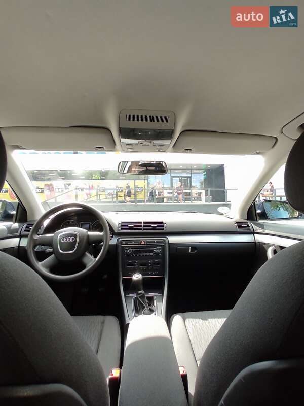 Седан Audi A4 2006 в Каменском