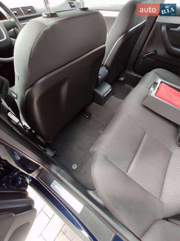 Седан Audi A4 2006 в Каменском