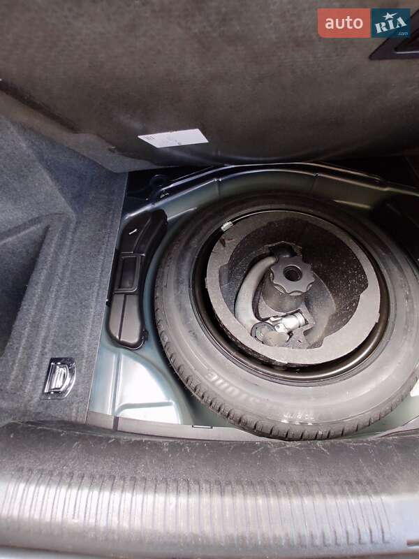 Седан Audi A4 2006 в Каменском