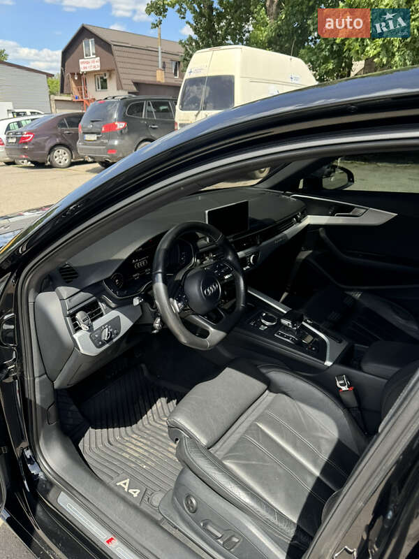 Седан Audi A4 2016 в Харькове