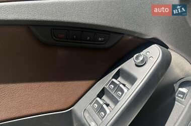 Седан Audi A4 2015 в 
