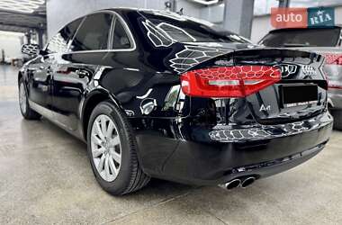 Седан Audi A4 2012 в 