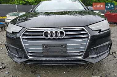 Седан Audi A4 2019 в 