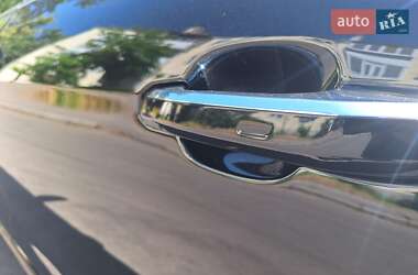 Седан Audi A4 2021 в 