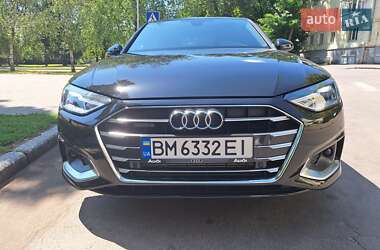 Седан Audi A4 2021 в 