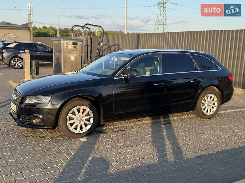 Универсал Audi A4 2008 в Киеве