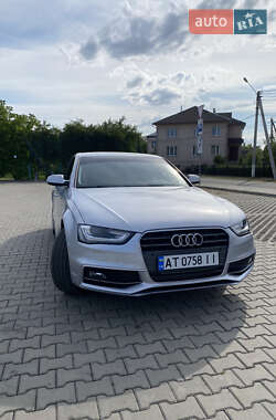 Седан Audi A4 2014 в 