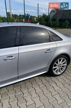 Седан Audi A4 2014 в 