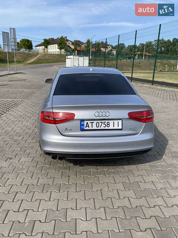 Седан Audi A4 2014 в Ивано-Франковске