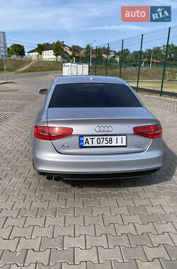 Седан Audi A4 2014 в 