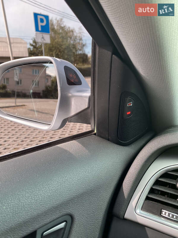 Седан Audi A4 2014 в Ивано-Франковске