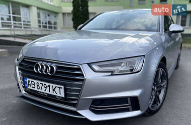 Седан Audi A4 2018 в 
