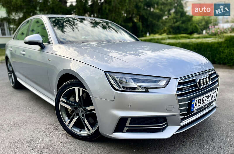 Седан Audi A4 2018 в 