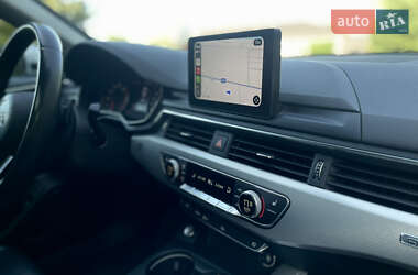 Седан Audi A4 2018 в 