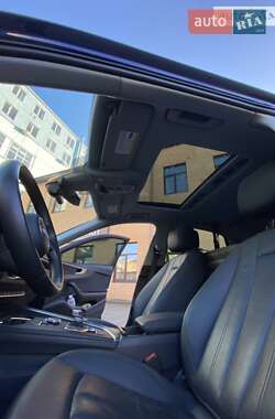 Седан Audi A4 2019 в 