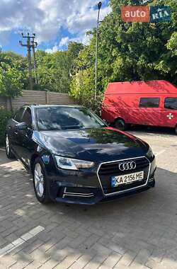 Седан Audi A4 2016 в 
