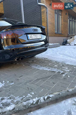 Седан Audi A4 2012 в 