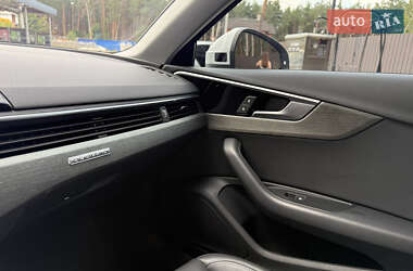 Седан Audi A4 2020 в 