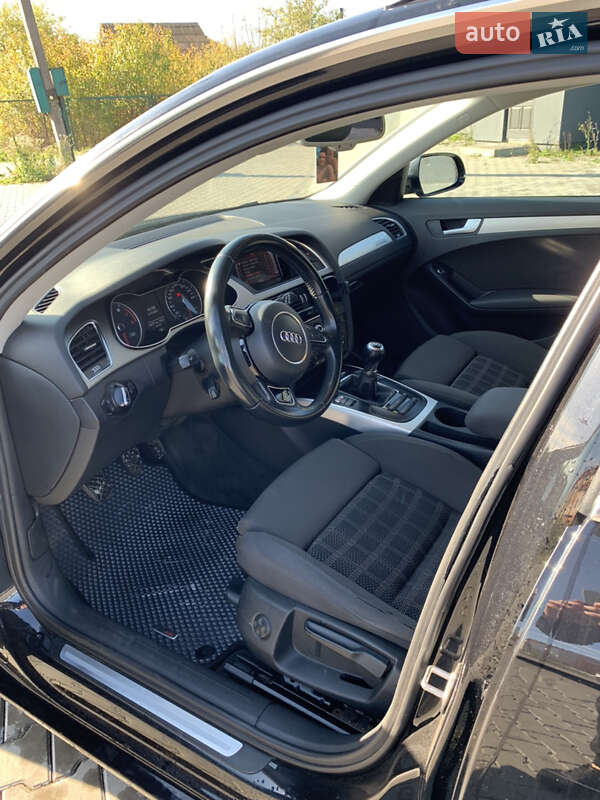 Універсал Audi A4 2012 в Луцьку