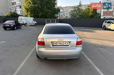 Седан Audi A4 2002 в 