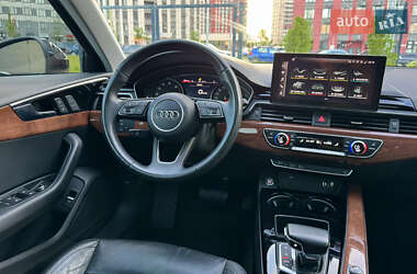 Седан Audi A4 2020 в 