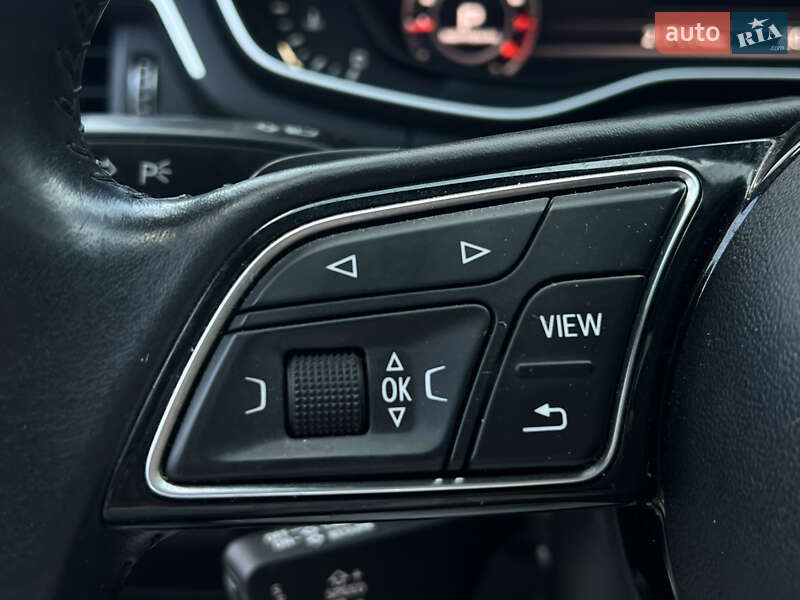 Седан Audi A4 2017 в Николаеве