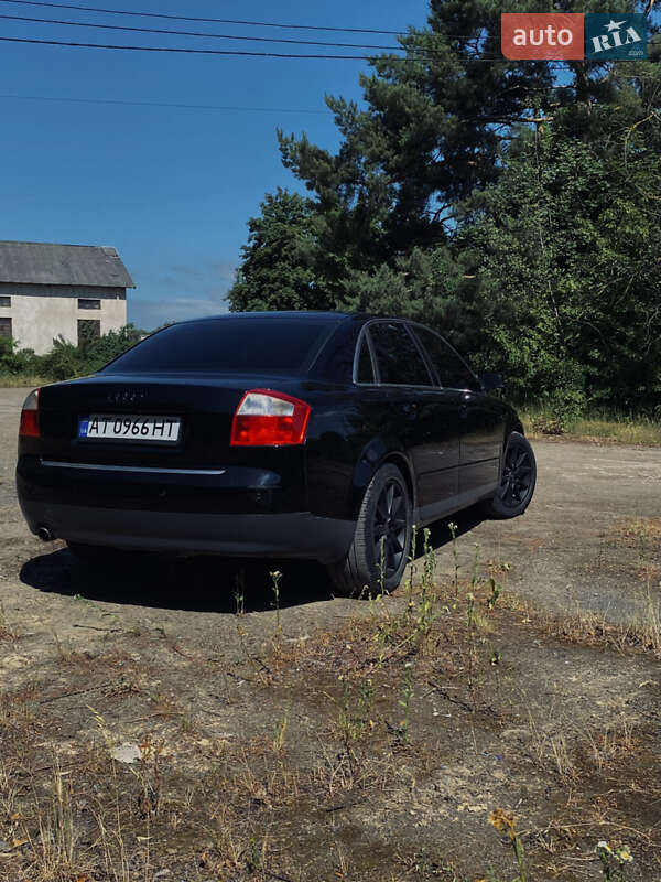 Седан Audi A4 2001 в Богородчанах
