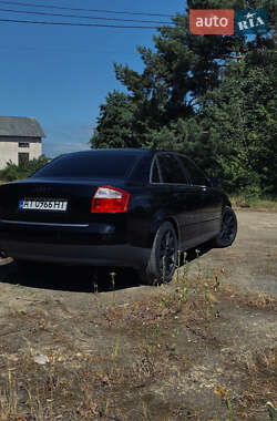 Седан Audi A4 2001 в 
