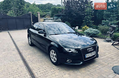 Седан Audi A4 2009 в 