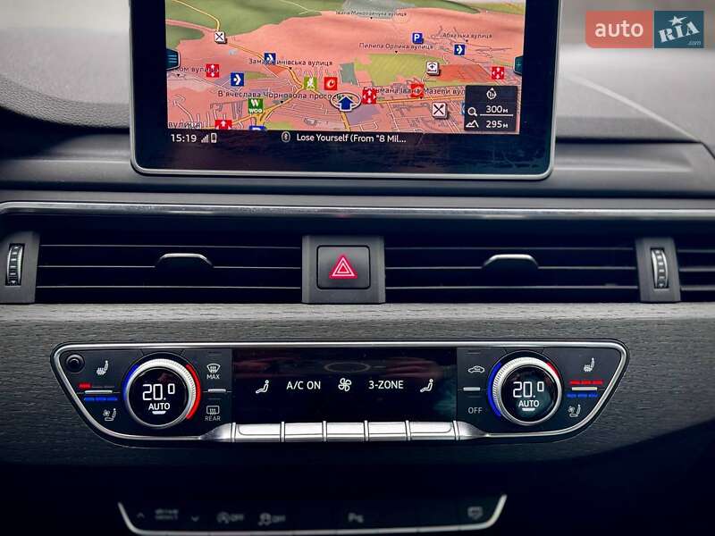 Седан Audi A4 2018 в Львове