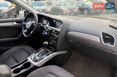 Седан Audi A4 2012 в 