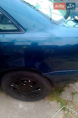 Седан Audi A4 1995 в Мукачево