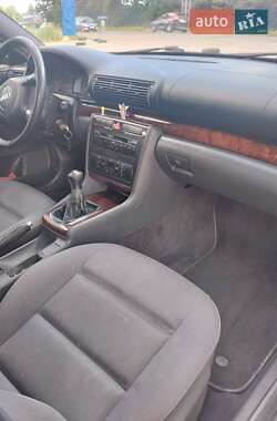 Универсал Audi A4 1999 в 