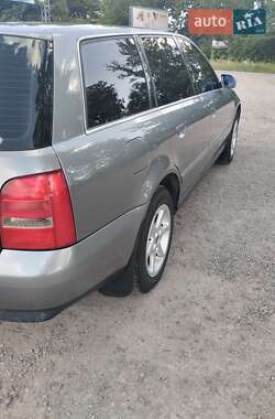 Универсал Audi A4 1999 в 