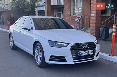 Седан Audi A4 2017 в Киеве