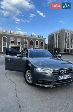 Седан Audi A4 2014 в Киеве