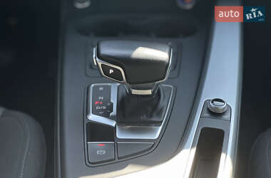 Универсал Audi A4 2017 в 