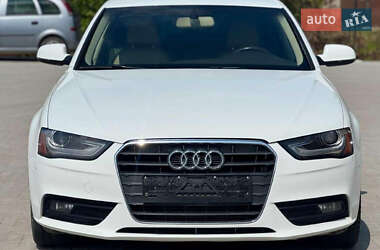 Седан Audi A4 2014 в 