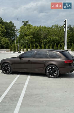 Универсал Audi A4 2012 в 