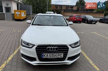 Седан Audi A4 2013 в 