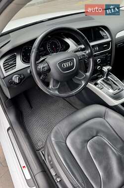 Седан Audi A4 2013 в 