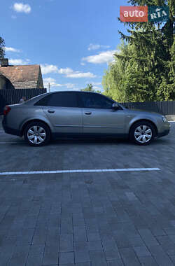 Седан Audi A4 2002 в 