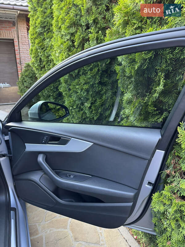 Седан Audi A4 2017 в Києві фото 16 Седан Audi A4 2017 в Києві